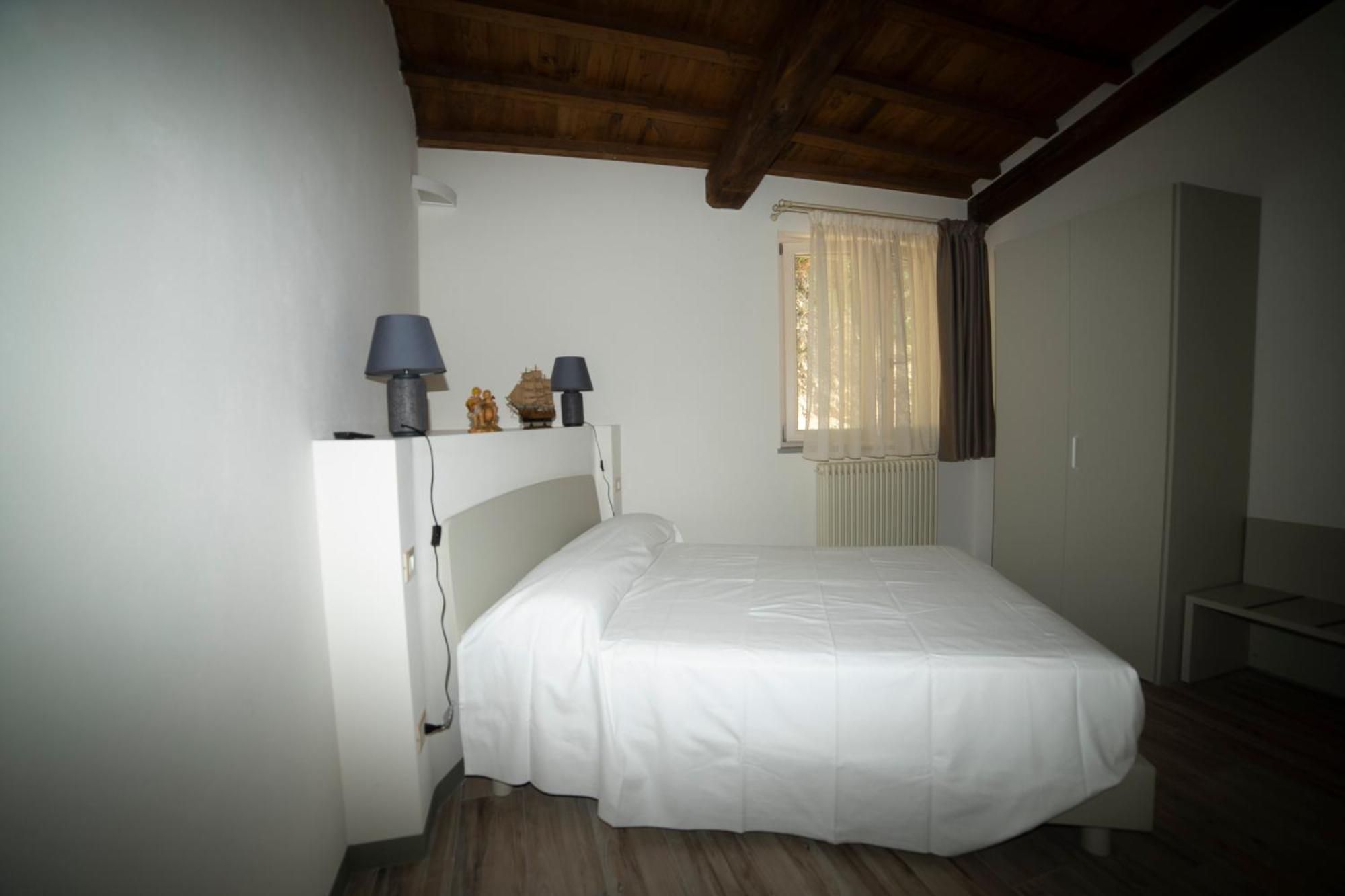 Casa Vacanze Raggio Di Sole Grotte  Екстериор снимка